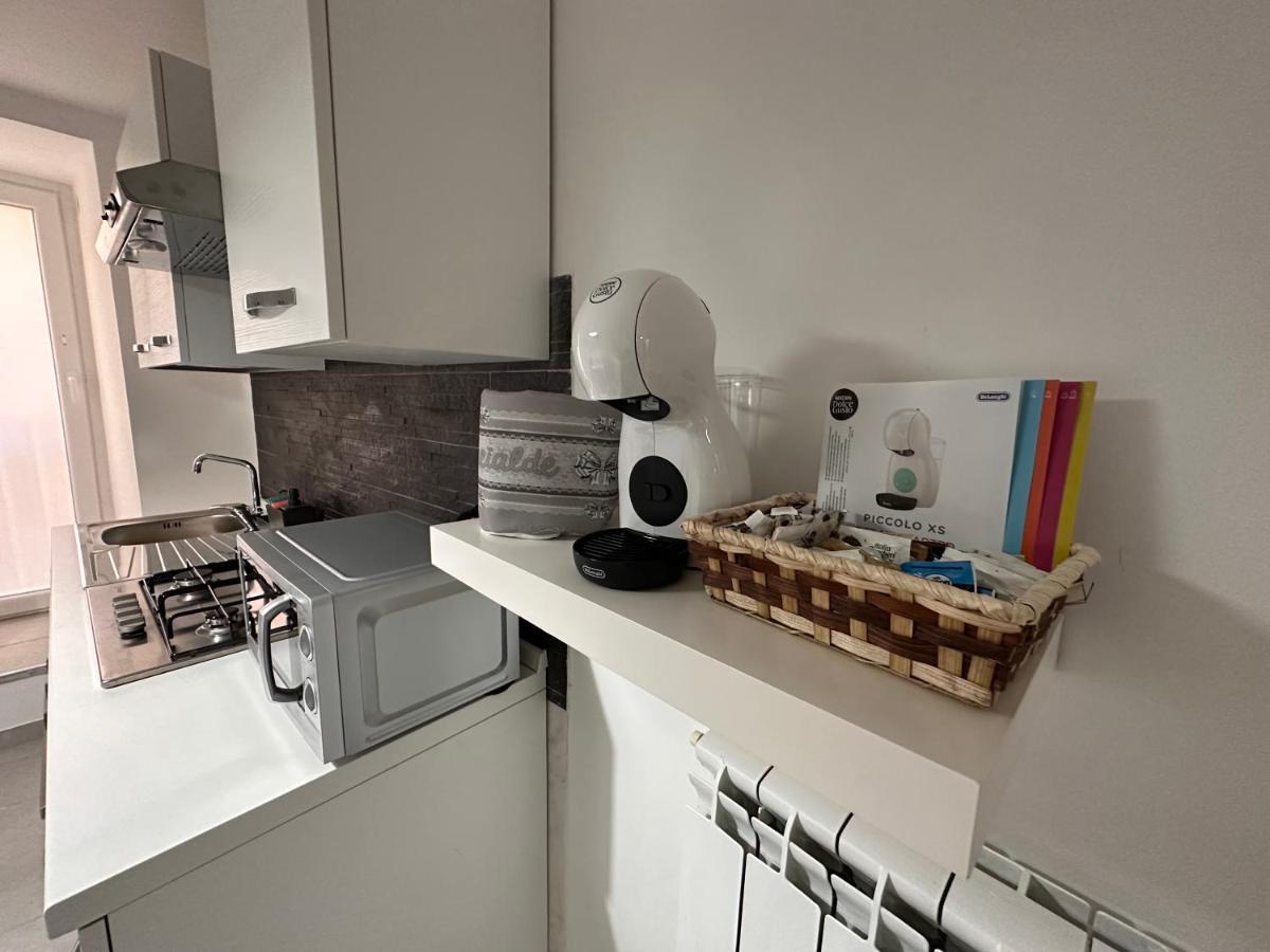 La Casa Di Stella Apartment Исерния Екстериор снимка