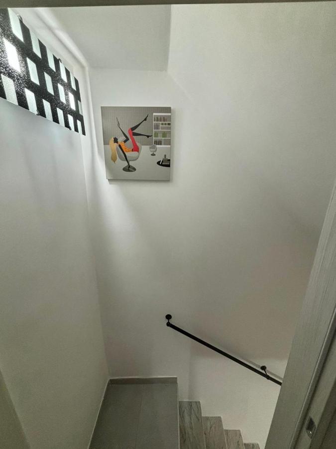 La Casa Di Stella Apartment Исерния Екстериор снимка