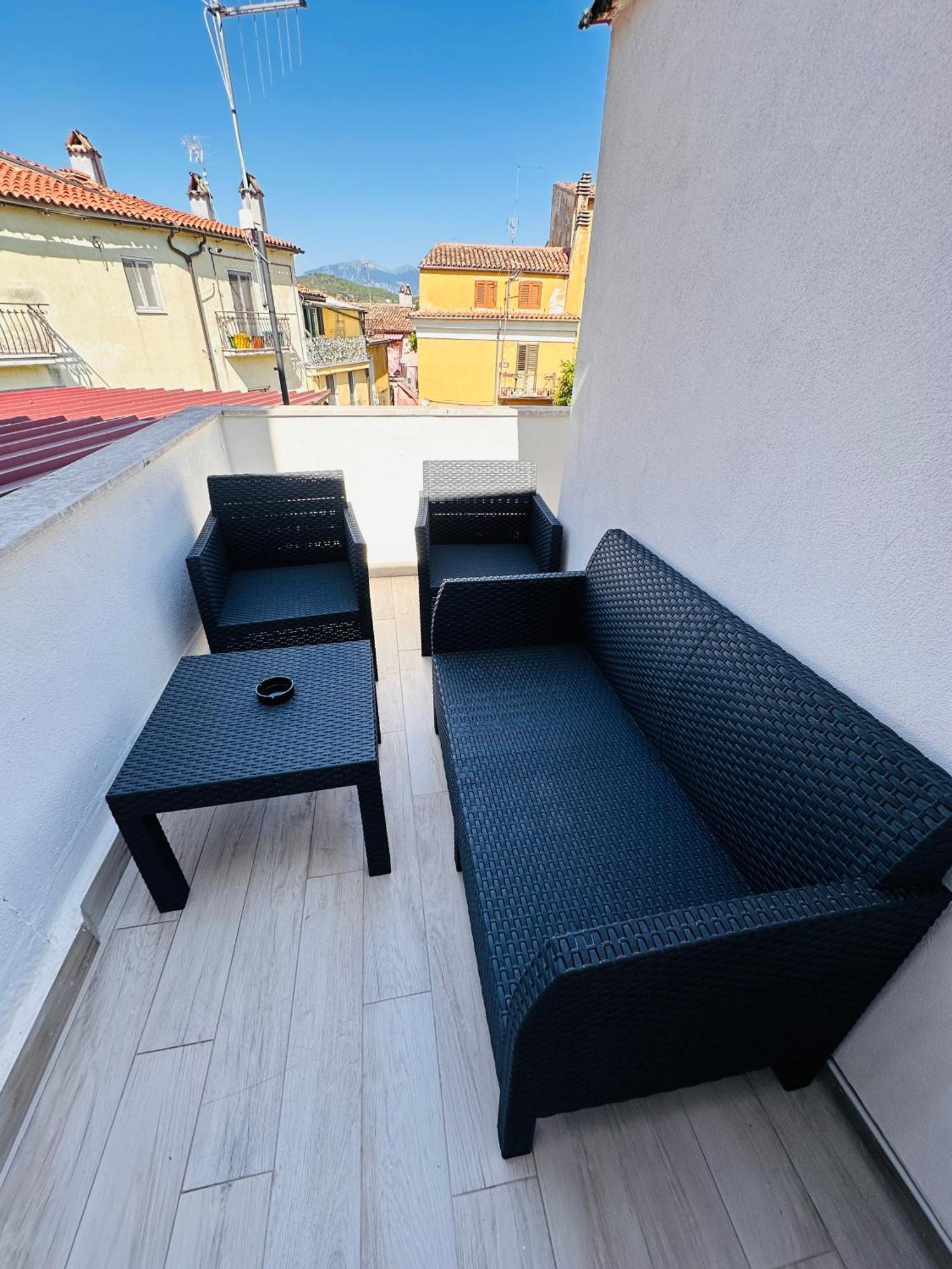 La Casa Di Stella Apartment Исерния Екстериор снимка